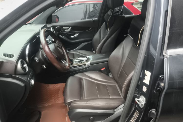 Used Mercedes-Benz GLC 2017 GLC 260 4MATIC Dynamic Edition Left Front Seat