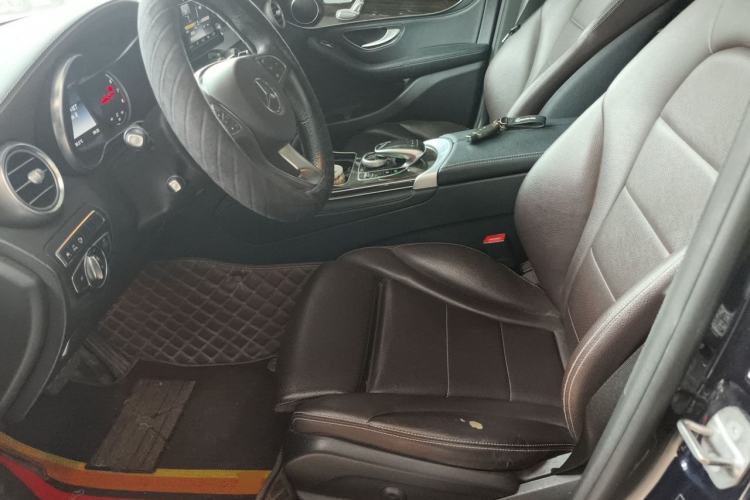 Used Mercedes-Benz GLC 2017 GLC 260 4MATIC Luxury Model Left Front Seat