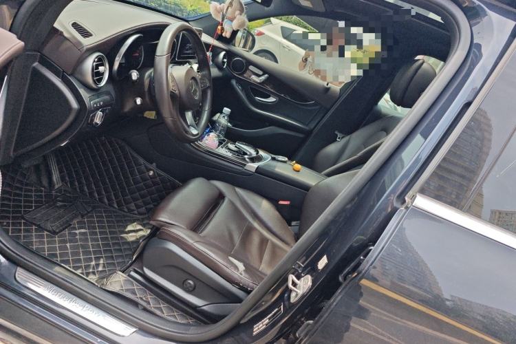 Used Mercedes-Benz GLC 2017 GLC 260 4MATIC Luxury Model Left Front Seat