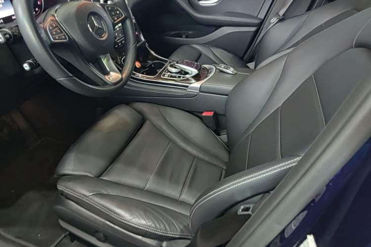 Used Mercedes-Benz GLC 2017 GLC 260 4MATIC Luxury Model Left Front Seat