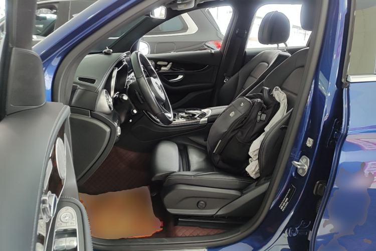 Used Mercedes-Benz GLC 2017 GLC 260 4MATIC Luxury Model Left Front Seat