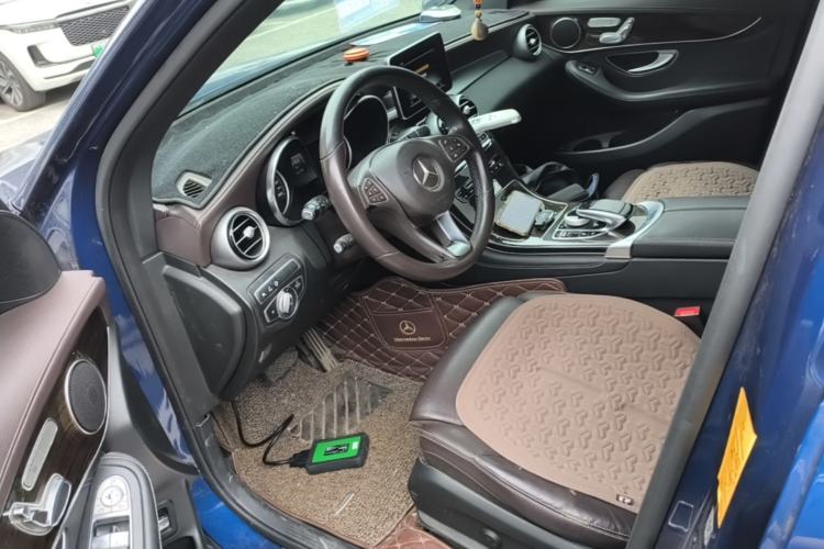 Used Mercedes-Benz GLC 2017 GLC 260 4MATIC Luxury Model Left Front Seat