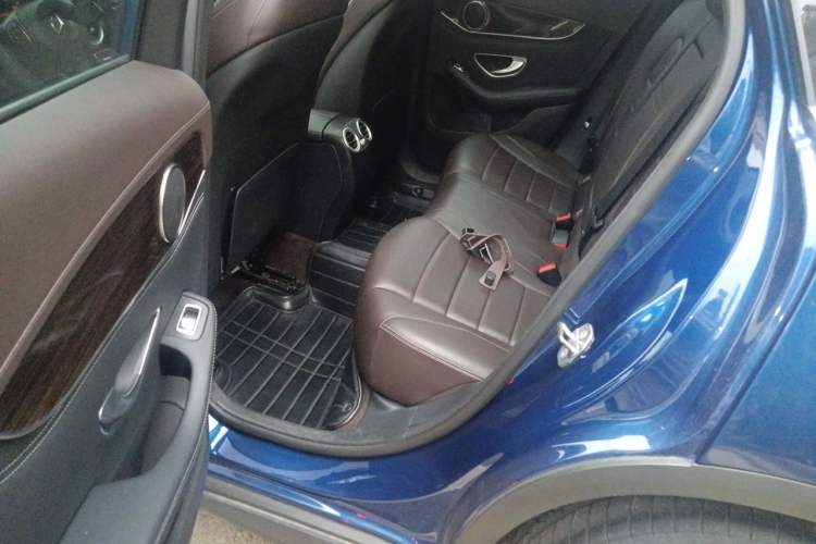 Used Mercedes-Benz GLC 2017 GLC 260 4MATIC Dynamic Edition Left Rear Seat