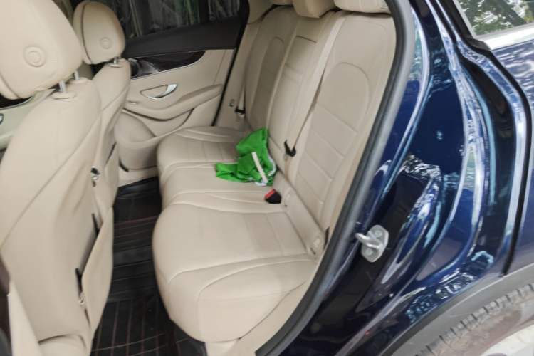 Used Mercedes-Benz GLC 2017 GLC 260 4MATIC Luxury Model Left Rear Seat