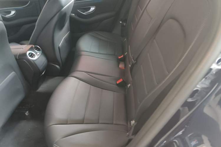 Used Mercedes-Benz GLC 2017 GLC 260 4MATIC Luxury Model Left Rear Seat