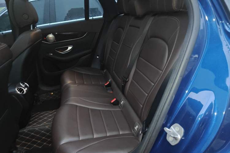 Used Mercedes-Benz GLC 2017 GLC 260 4MATIC Dynamic Edition Left Rear Seat