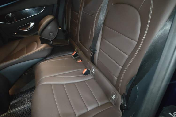Used Mercedes-Benz GLC 2017 GLC 260 4MATIC Dynamic Edition Left Rear Seat