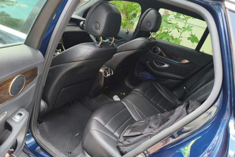 Used Mercedes-Benz GLC 2017 GLC 260 4MATIC Luxury Model Left Rear Seat