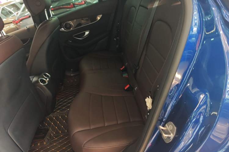 Used Mercedes-Benz GLC 2017 GLC 260 4MATIC Luxury Model Left Rear Seat