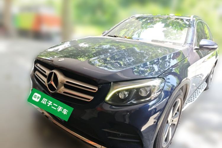 Used Mercedes-Benz GLC 2017 GLC 300 4MATIC Sport Edition Guazi used car, China used car export, Used car for sale, Used cars, Cheapest cars for sale