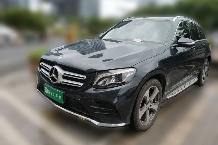 Used Mercedes-Benz GLC 2017 GLC 260 4MATIC Luxury Model Guazi used car, China used car export, Used car for sale, Used cars, Cheapest cars for sale