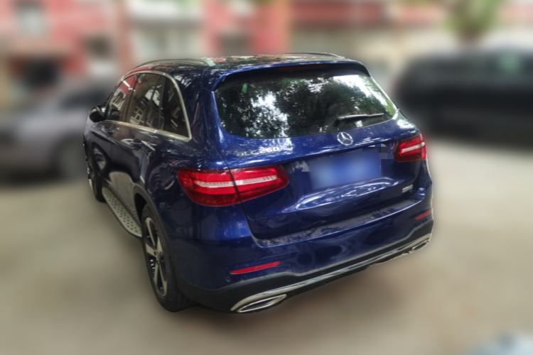 Used Mercedes-Benz GLC 2017 GLC 260 4MATIC Luxury Model Rear Left 45 Deg