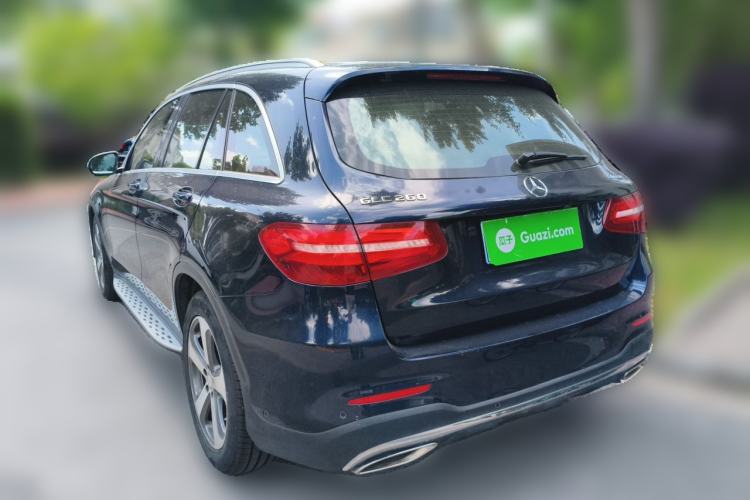 Used Mercedes-Benz GLC 2017 GLC 260 4MATIC Luxury Model Rear Left 45 Deg