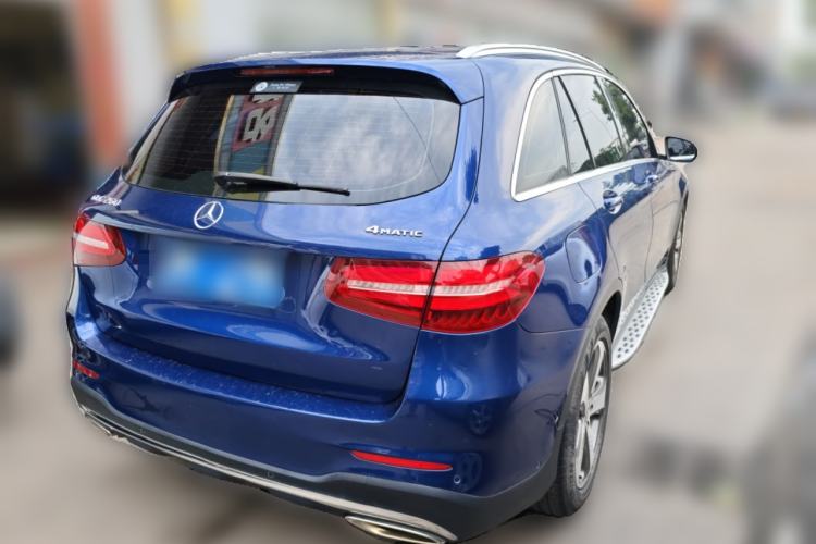Used Mercedes-Benz GLC 2017 GLC 260 4MATIC Luxury Model Rear Right 45 Deg