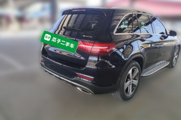 Used Mercedes-Benz GLC 2017 GLC 260 4MATIC Luxury Model Rear Right 45 Deg
