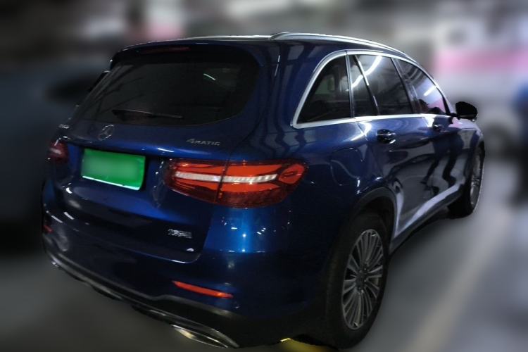 Used Mercedes-Benz GLC 2017 GLC 260 4MATIC Luxury Model Rear Right 45 Deg