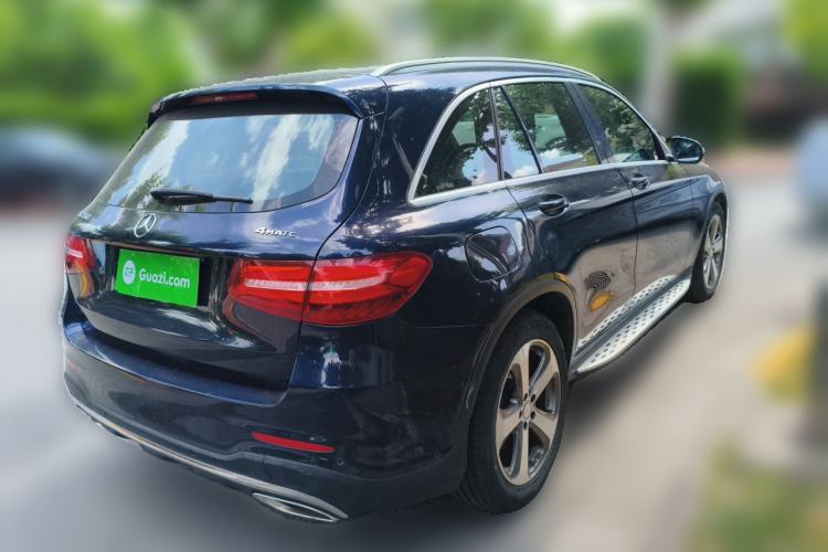 Used Mercedes-Benz GLC 2017 GLC 260 4MATIC Luxury Model Rear Right 45 Deg