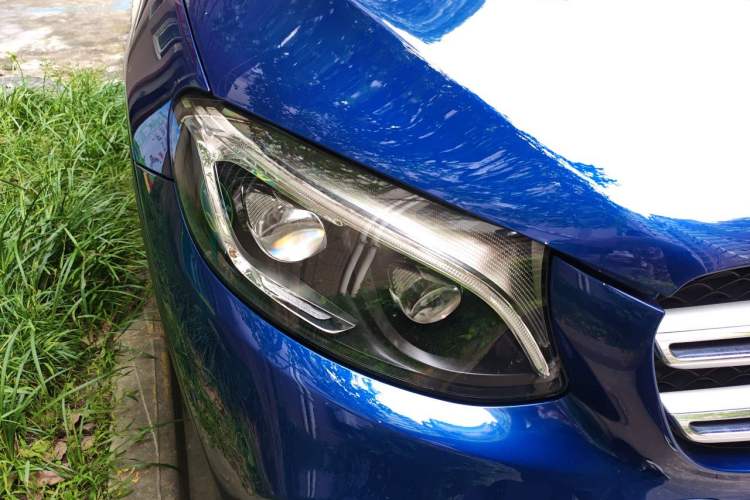 Used Mercedes-Benz GLC 2017 GLC 300 4MATIC Sport Edition Right Front Headlight