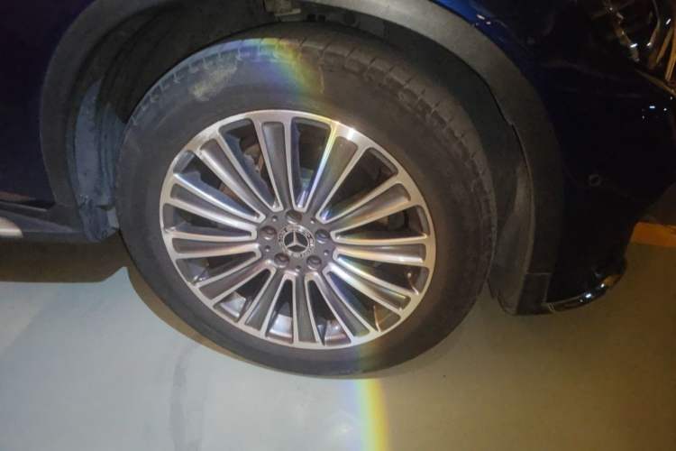 Used Mercedes-Benz GLC 2017 GLC 260 4MATIC Dynamic Edition Right Front Wheel Hub