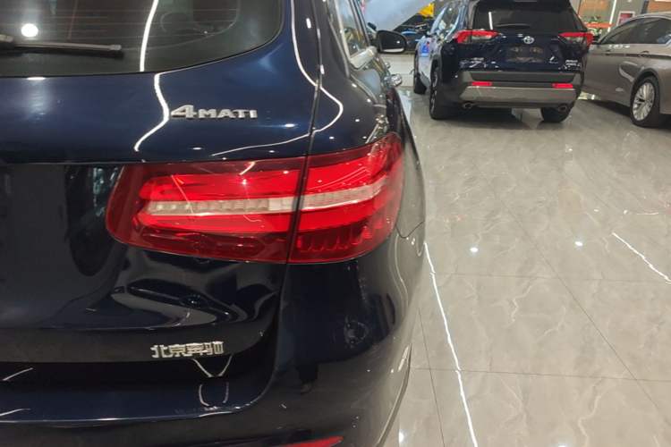 Used Mercedes-Benz GLC 2017 GLC 260 4MATIC Dynamic Edition Right Rear Taillight