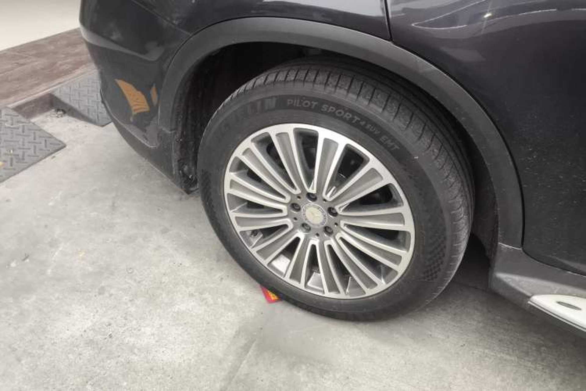 Used Mercedes-Benz GLC 2017 GLC 260 4MATIC Dynamic Edition Right Rear Wheel Hub