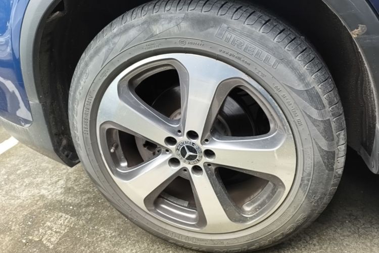 Used Mercedes-Benz GLC 2017 GLC 260 4MATIC Luxury Model Right Rear Wheel Hub