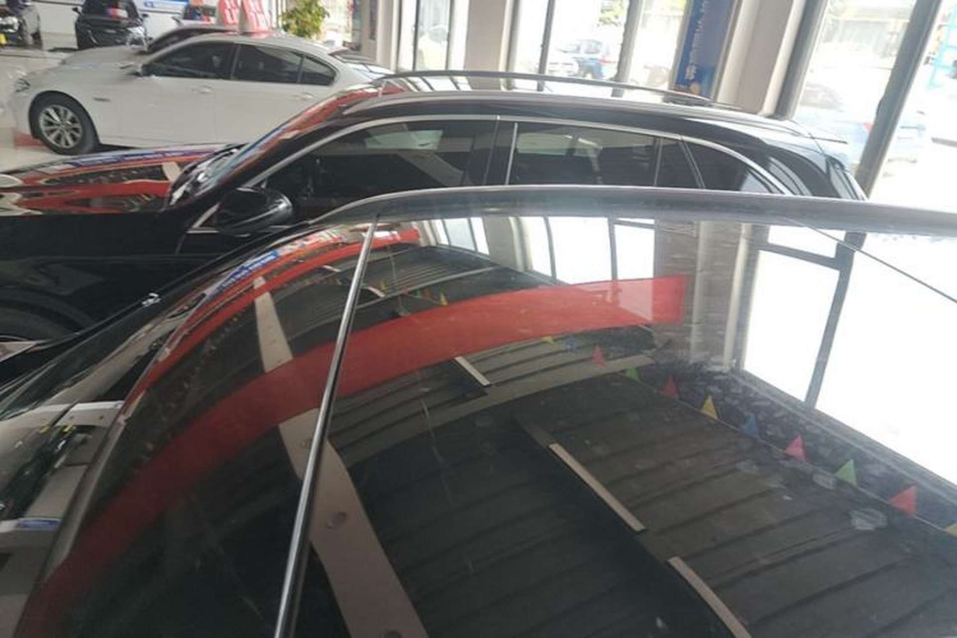 Used Mercedes-Benz GLC 2017 GLC 260 4MATIC Luxury Model Roof