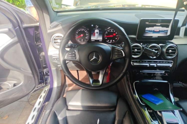 Used Mercedes-Benz GLC 2017 GLC 200 4MATIC Steering Wheel