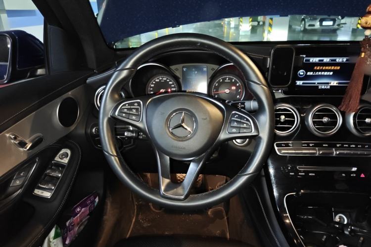 Used Mercedes-Benz GLC 2017 GLC 200 4MATIC Steering Wheel