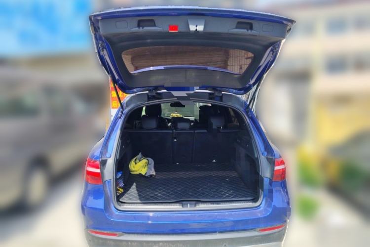Used Mercedes-Benz GLC 2017 GLC 200 4MATIC Trunk