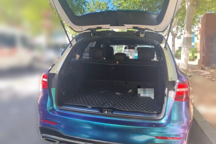 Used Mercedes-Benz GLC 2017 GLC 260 4MATIC Dynamic Edition Trunk