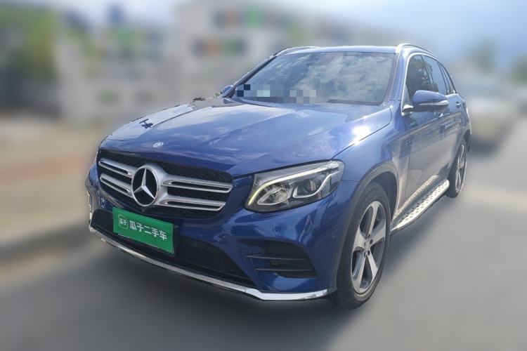 Used Mercedes-Benz GLC 2017 GLC 260 4MATIC Luxury Model Guazi used car, China used car export, Used car for sale, Used cars, Cheapest cars for sale