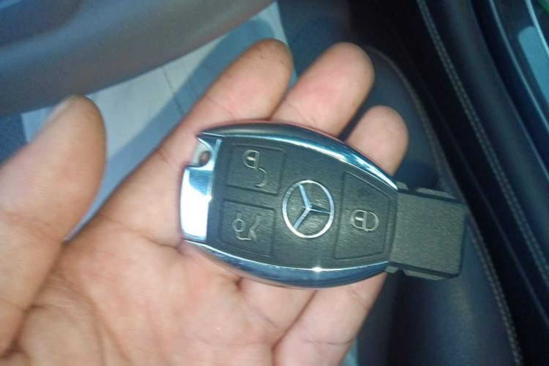 Used Mercedes-Benz GLC 2017 GLC 260 4MATIC Dynamic Edition Vehicle Key