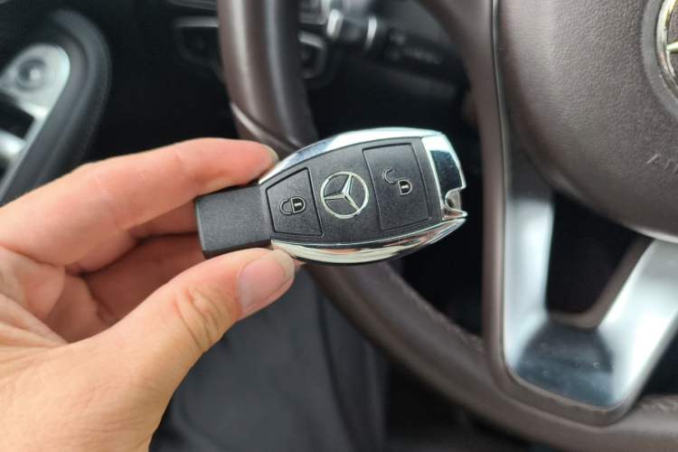 Used Mercedes-Benz GLC 2017 GLC 200 4MATIC Vehicle Key