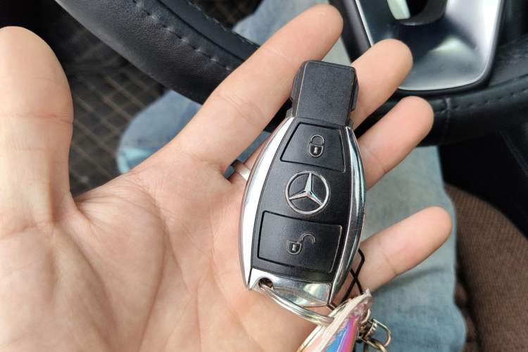 Used Mercedes-Benz GLC 2017 GLC 200 4MATIC Vehicle Key