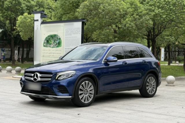 Ojetý Mercedes-Benz GLC 2017 GLC 260 4MATIC Dynamic Edition