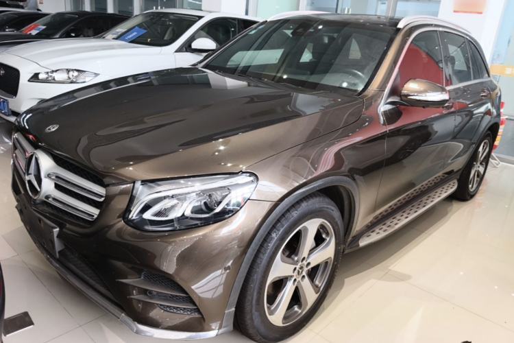 Used Mercedes-Benz GLC 2017 GLC 260 4MATIC Luxury Model Guazi used car, China used car export, Used car for sale, Used cars, Cheapest cars for sale