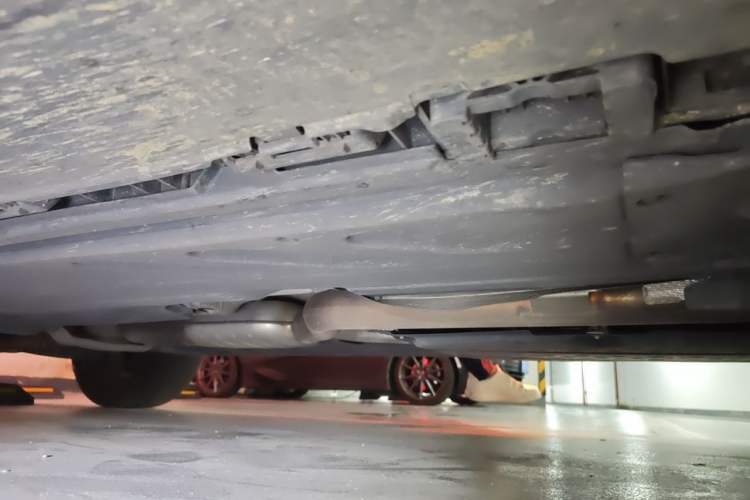 Used Mercedes-Benz GLC 2017 GLC 300 4MATIC Sport Edition Chassis Front Right