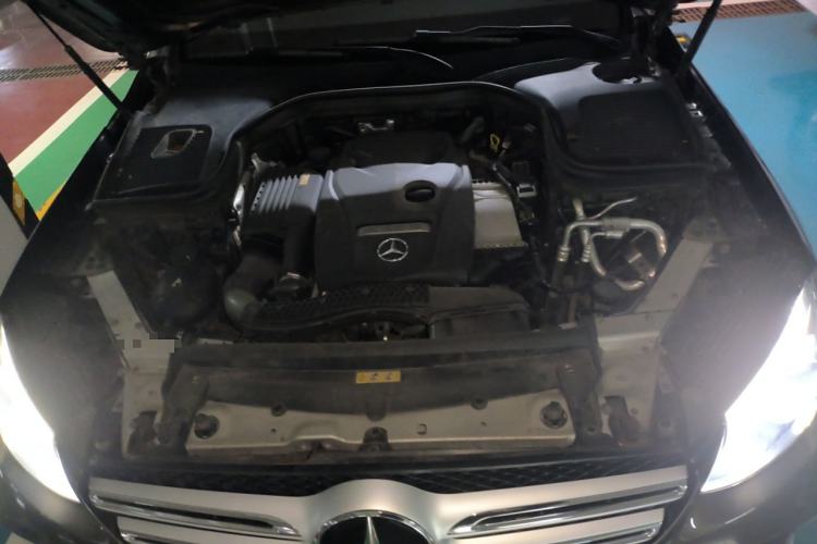 Used Mercedes-Benz GLC 2017 GLC 300 4MATIC Sport Edition Engine Bay