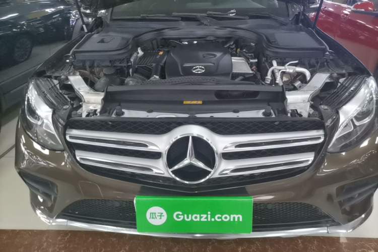 Used Mercedes-Benz GLC 2017 GLC 260 4MATIC Dynamic Edition Engine Bay
