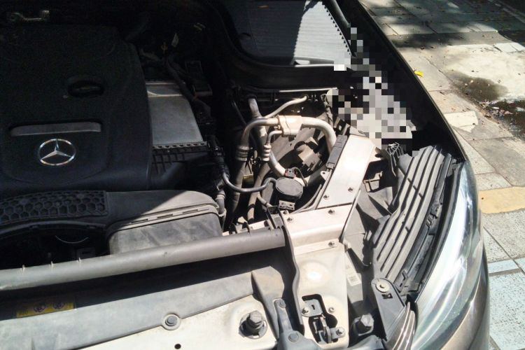 Used Mercedes-Benz GLC 2017 GLC 260 4MATIC Luxury Model Engine Bay Left