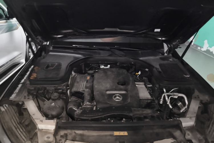 Used Mercedes-Benz GLC 2017 GLC 260 4MATIC Luxury Model Engine Bay