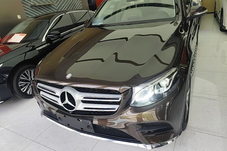 Used Mercedes-Benz GLC 2017 GLC 260 4MATIC Luxury Model Front