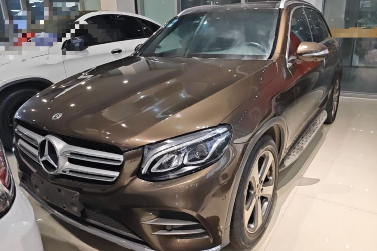 Used Mercedes-Benz GLC 2017 GLC 260 4MATIC Luxury Model Front