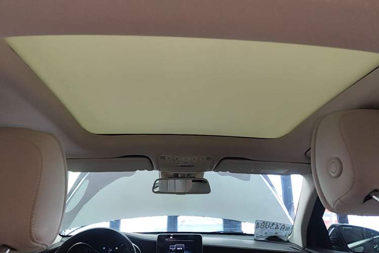 Used Mercedes-Benz GLC 2017 GLC 260 4MATIC Luxury Model Headliner