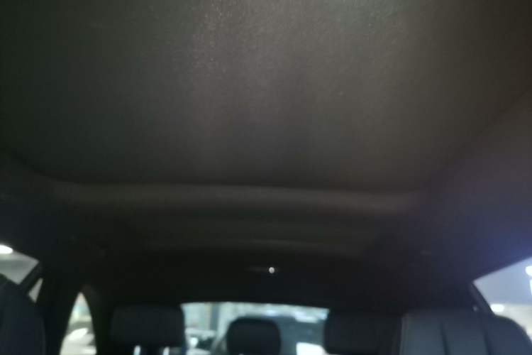Used Mercedes-Benz GLC 2017 GLC 260 4MATIC Dynamic Edition Headliner