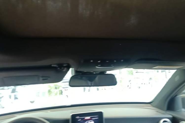 Used Mercedes-Benz GLC 2017 GLC 260 4MATIC Luxury Model Headliner