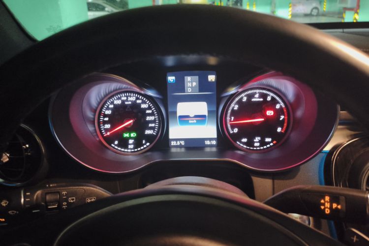 Used Mercedes-Benz GLC 2017 GLC 260 4MATIC Luxury Model Instrument Cluster