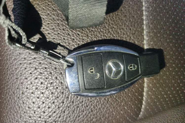 Used Mercedes-Benz GLC 2017 GLC 200 4MATIC Interior 1