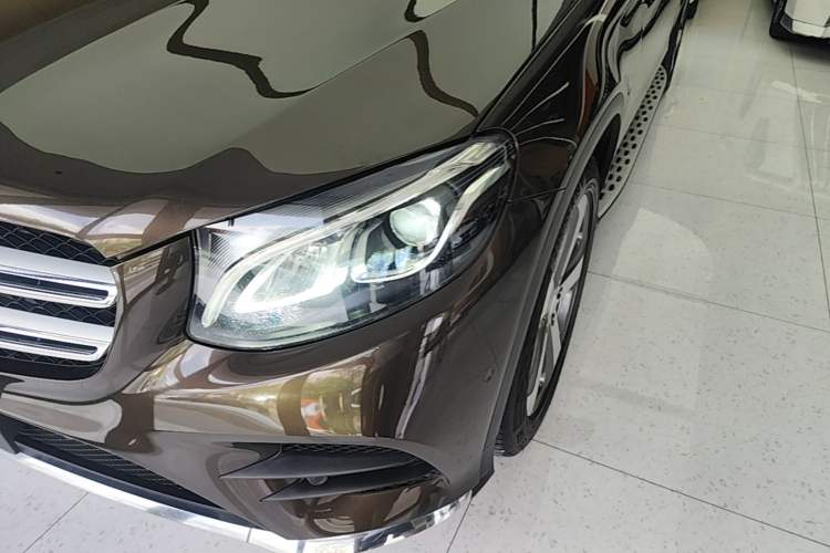 Used Mercedes-Benz GLC 2017 GLC 260 4MATIC Luxury Model Left Front Headlight